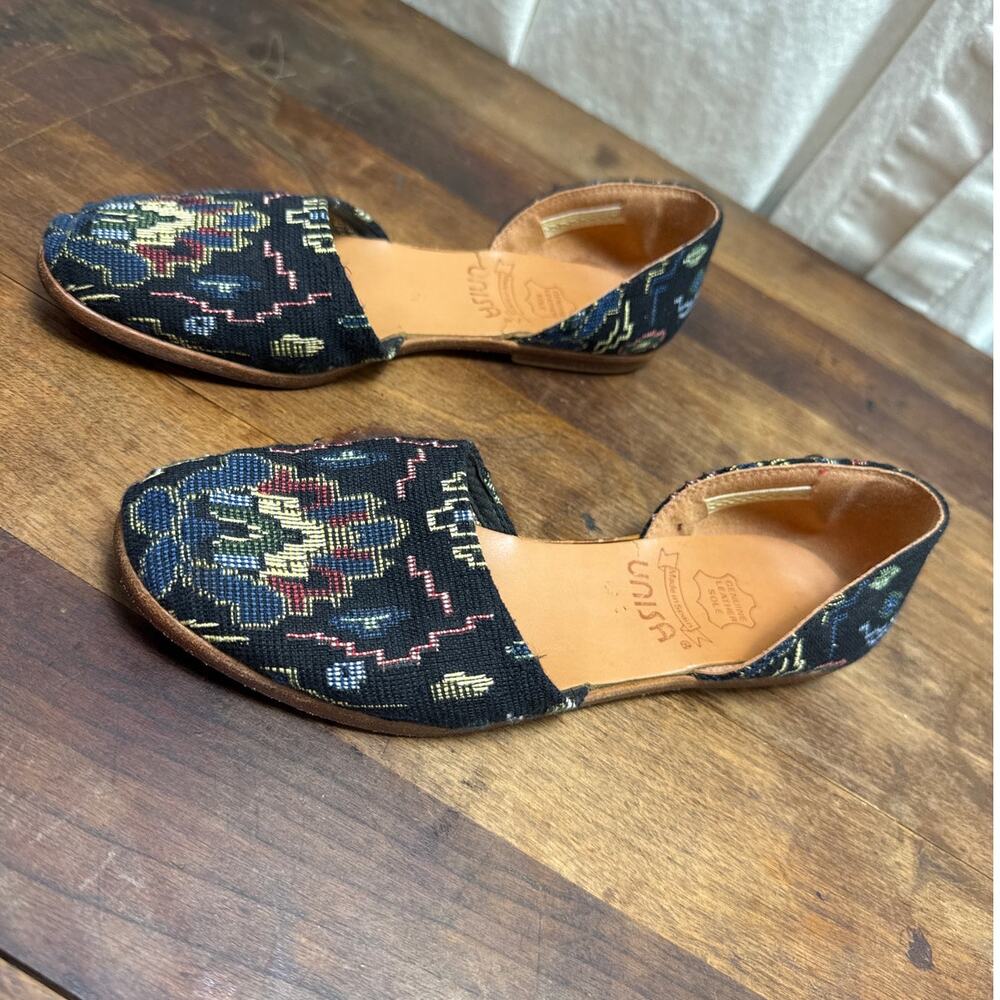 Unisa Made in Spain Leather Sole Embroidered Upper Flats Slip-On Shoes Size 6B